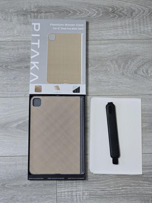 Husă Pitaka iPad Pro 11" compatibilă Magic Keyboard – Galben/Alb