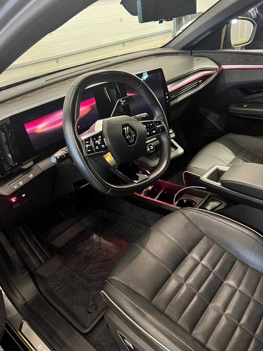 Renault Megane E-Tech Iconic 220 CP – Electric, stare impecabilă