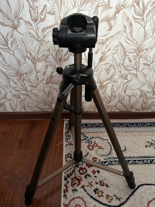 Штатив отличное состояние