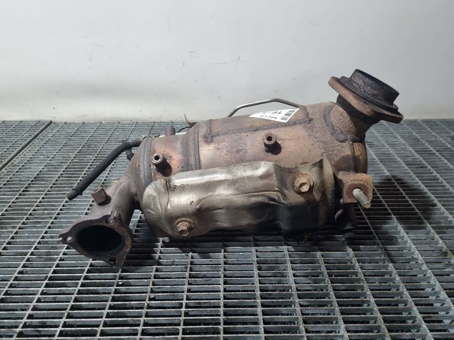 Reciclare catalizator Toyota RAV 4 III 2.2 D - 4D 177cp 2005 - 2009 100kW 177CP (1613) NUMAI CATALIZATOR FILTRU SCOS Garantie