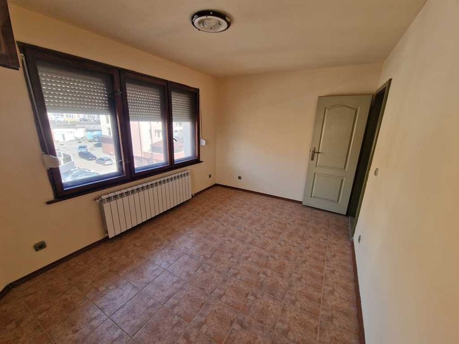 Продава се Тристаен апартамент в Благоевград, Широк център - 128 кв.м за 781 €/кв.м - Снимка #3