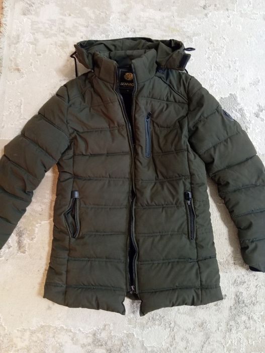 Продам куртки для мальчика