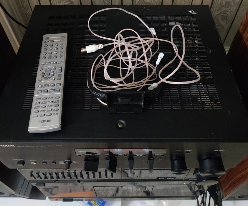 Стерео Ресивер Yamaha R-S500