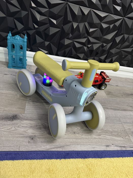 Tricicleta copii cu muzica si lumini