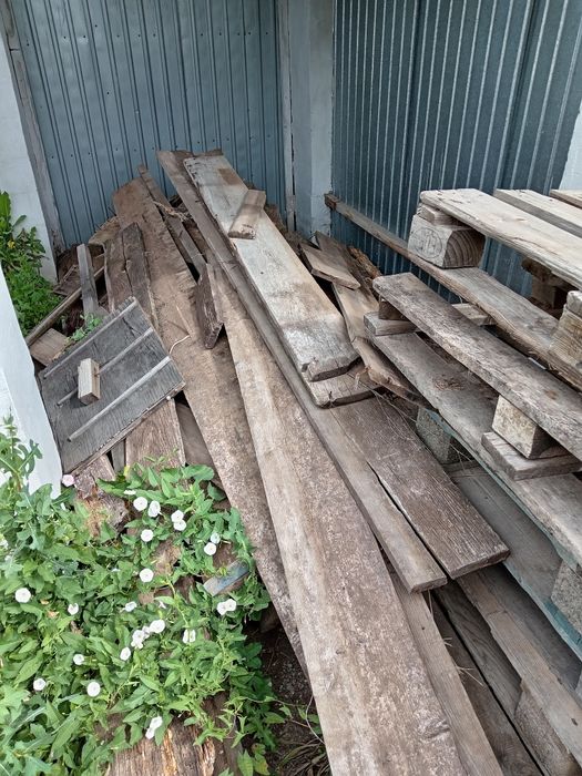 Продам поддоны, доски