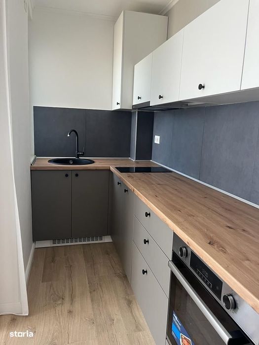 Închiriere Apartament 3 Camere – West Residence