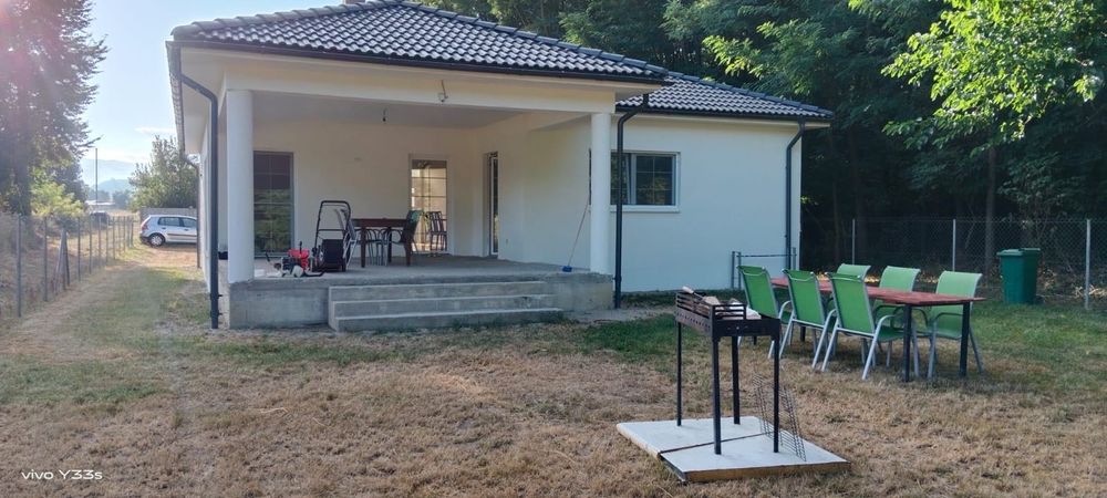 Casa, Budesti, Râmnicu Vâlcea