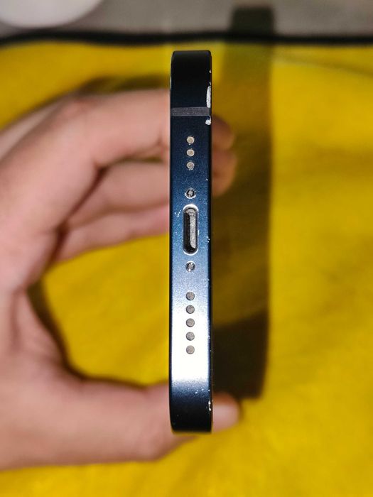 Продам iPhone 12 128GB