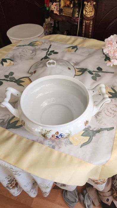 Супница большая красивая