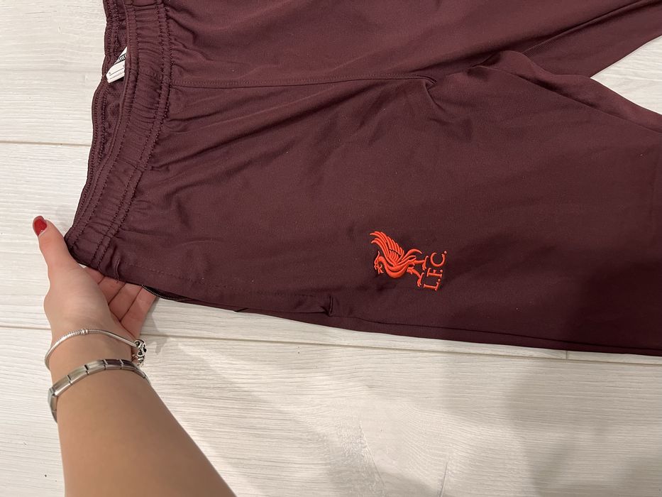 Оригинален анцуг на найк L.F.C.