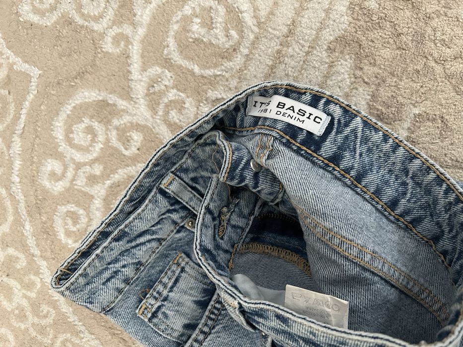 Брюки        джинсы