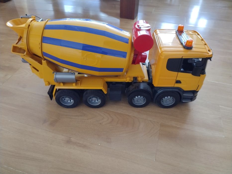 Jucărie Bruder Autocamion betonieră