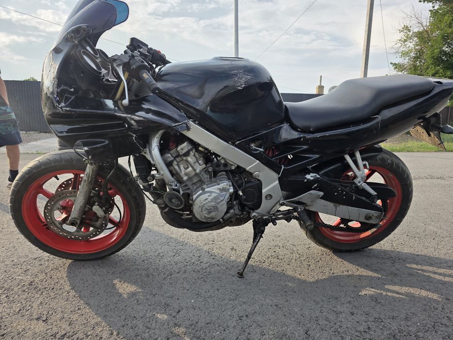 Продам хонда 600 куб