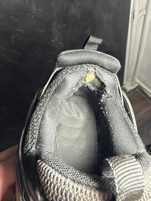 Balenciaga track