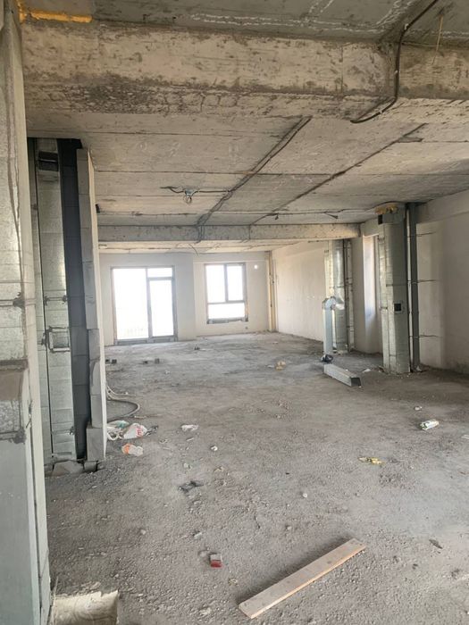 Продаётся квартира ЖК BLACK TOWER  каробка в центре города
