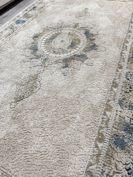 Продам ковер 150*230