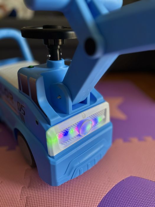 Masinuta excavator noua albastru