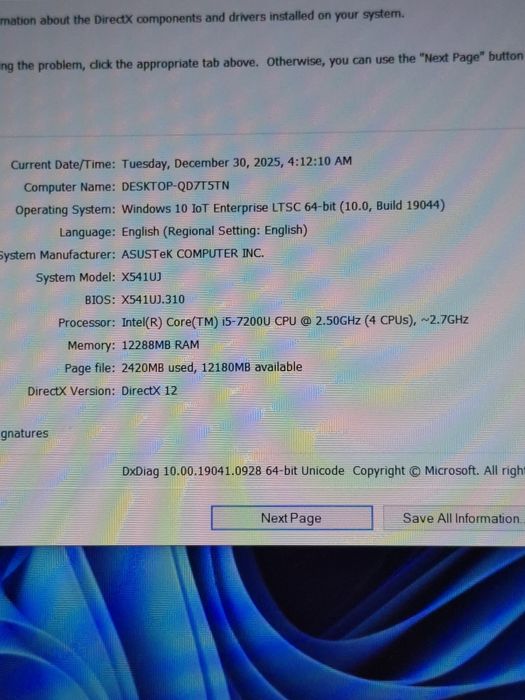 Laptop cu video dedicat i5 gen7 12g ram , gta 5 instalat
