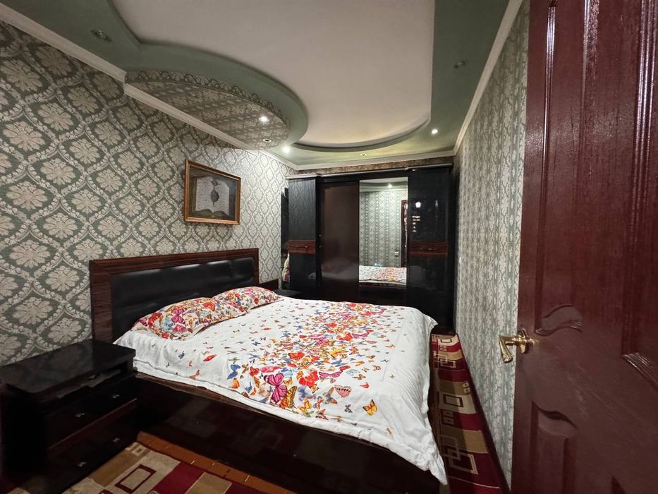 4 хонали уй 3 этажда сотиляпди