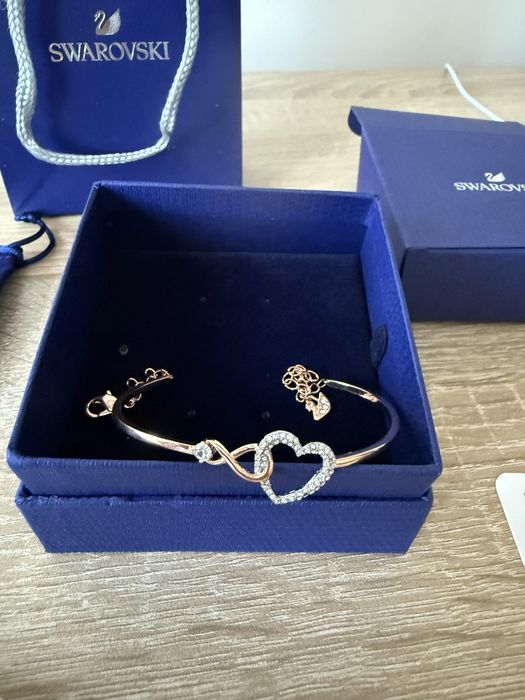 Гривна Swarovski Hyperbola bangle