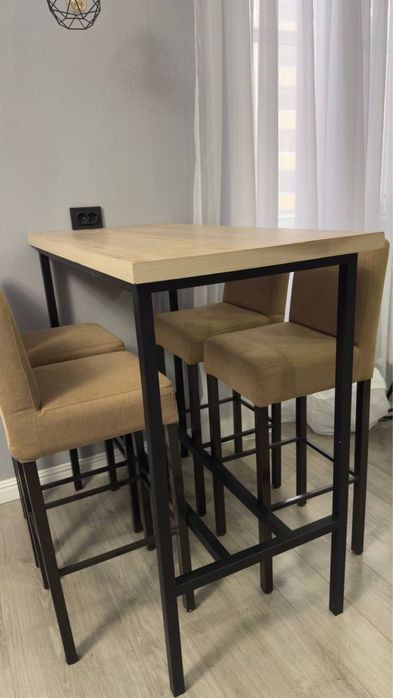 Продам барный стол