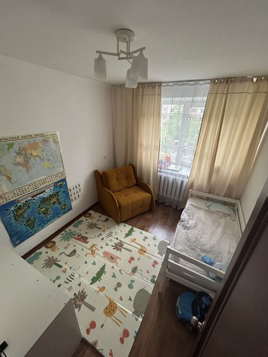 Продам шторы беж