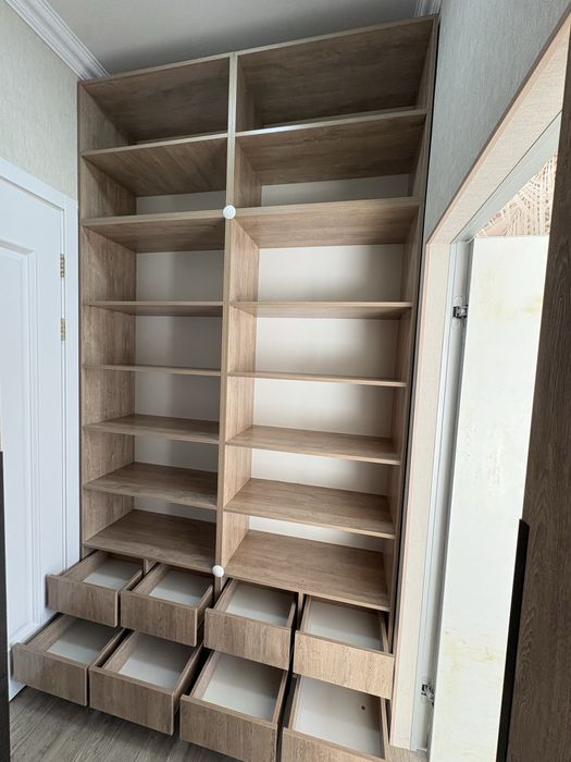 Шкаф для гардеробной