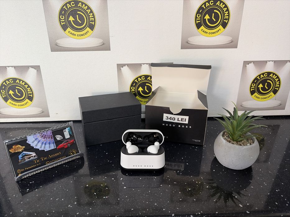 Casti Hugo Boss *Tic Tac Amanet*
