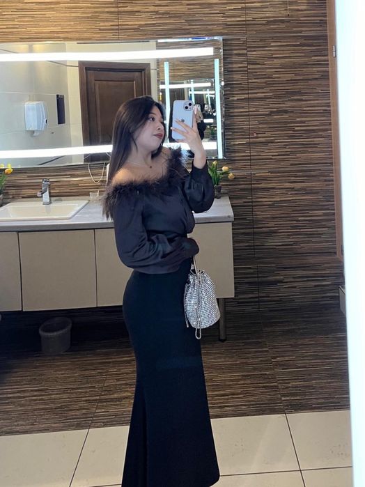 Продам блузку б/у