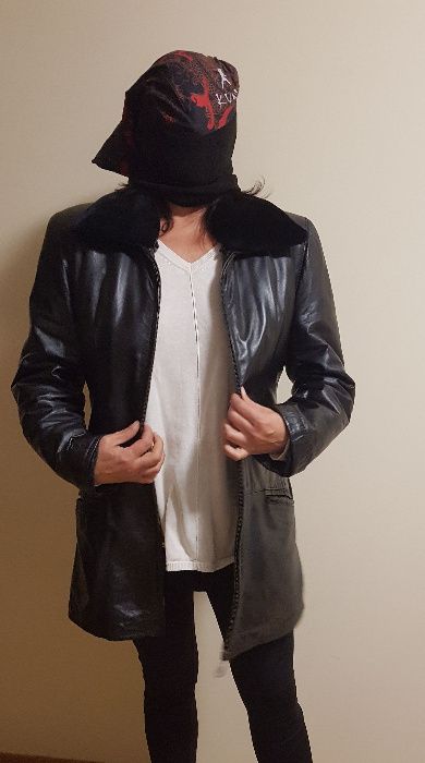 Елегантно, дълго, дамско кожено яке – естествена кожа, с яка от естест