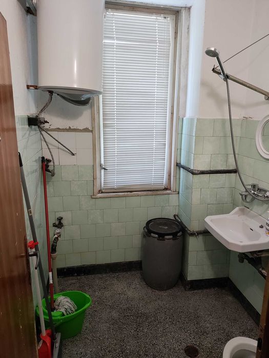 Дава се под наем Четиристаен апартамент в Казанлък - 100 кв.м за 255 € - Снимка #12