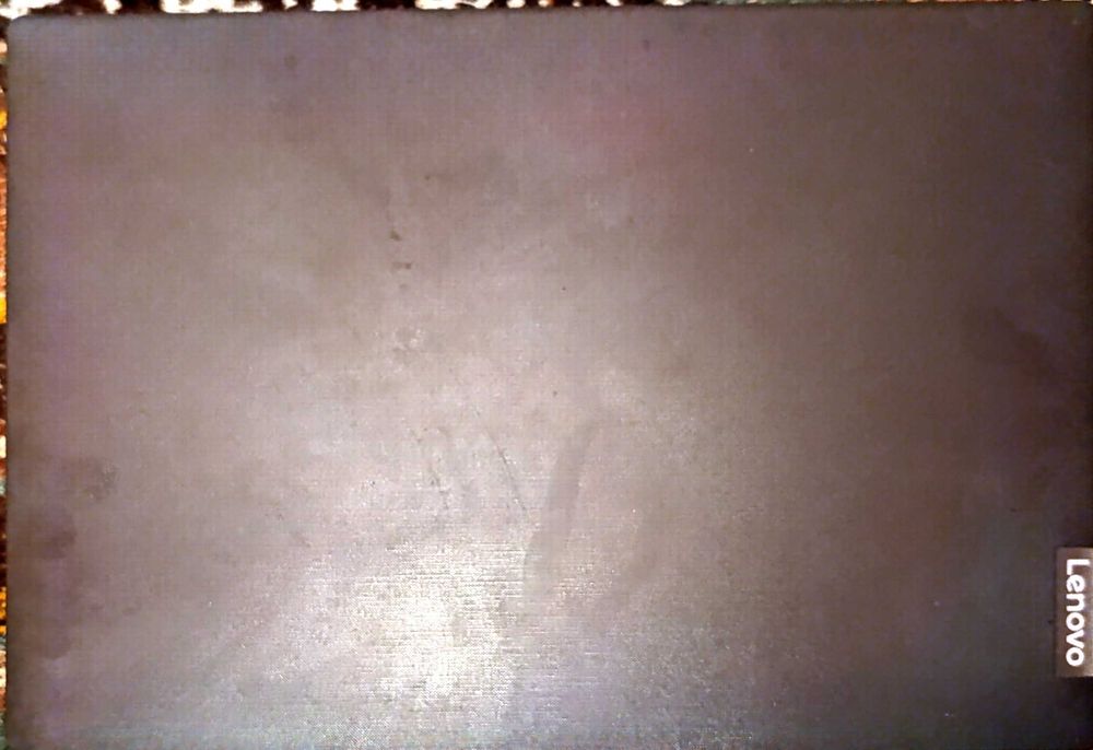 Noutbook Lenova V15-IGL