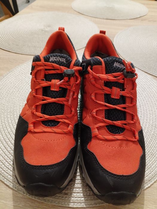 Непромокаеми обувки