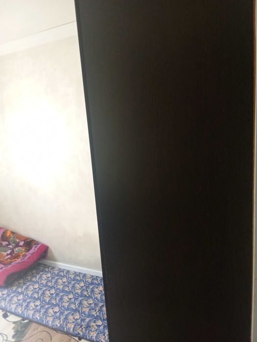 Продаю Шкаф.3 полки
