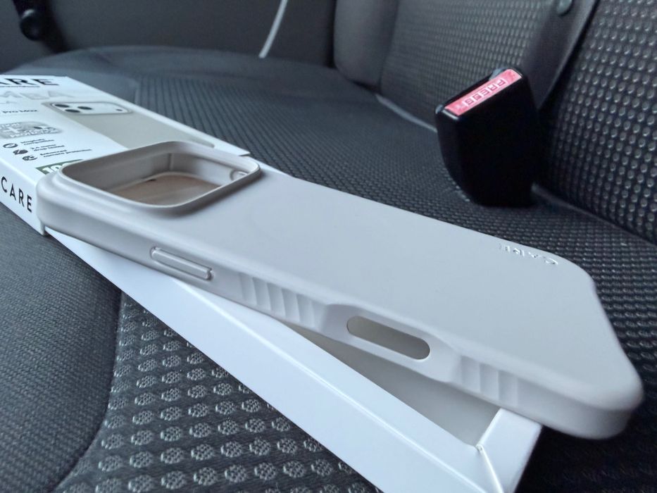 Кейс за iPhone 17pro max