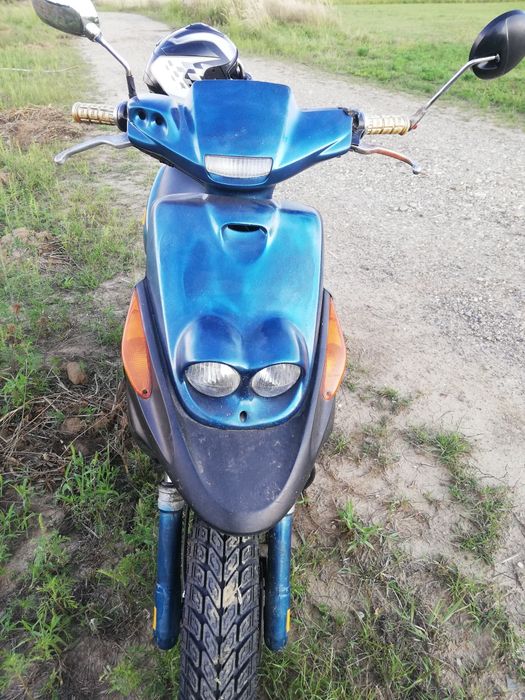 Scuter iamaha booster