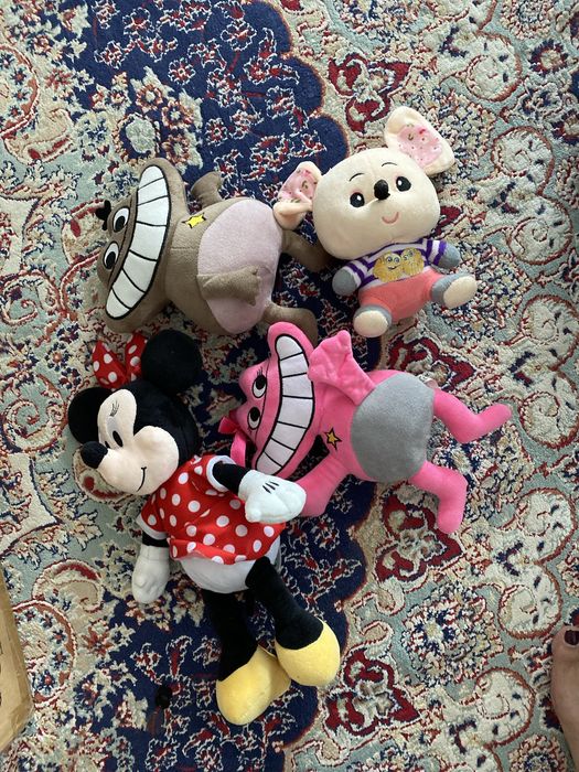 Продам игрушки за 100тг