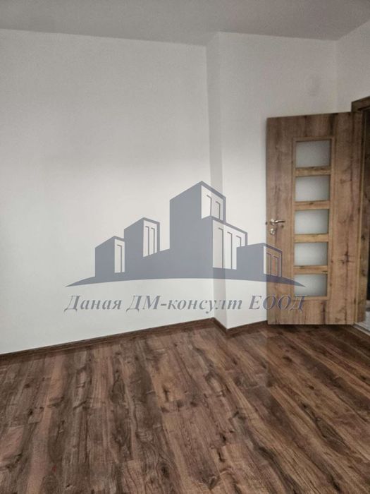 Продава се Мезонет в Шумен, Център - 88 кв.м за 1333 €/кв.м - Снимка #5