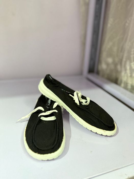 Обувь разная в наличии