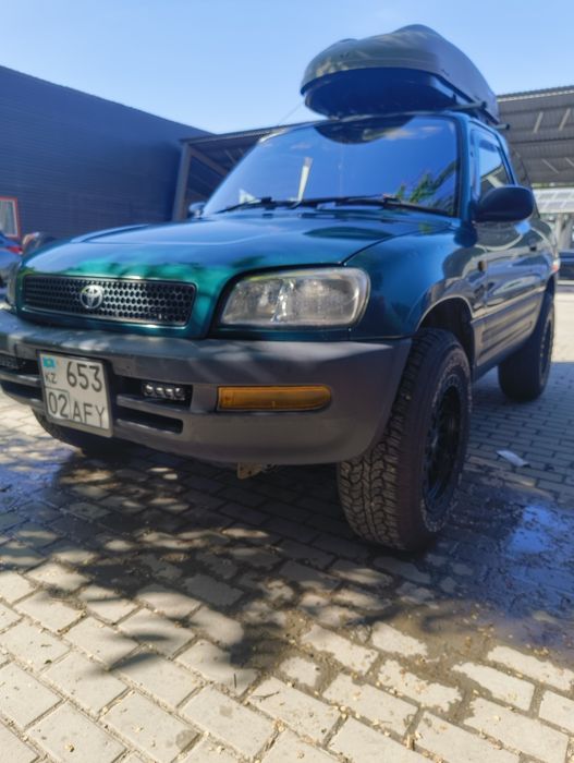 Toyota RAV4 продам