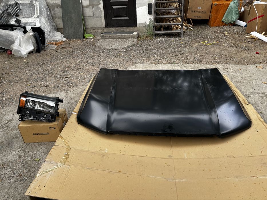 Фары запчасти на Land Cruiser Prado 250 оригинал