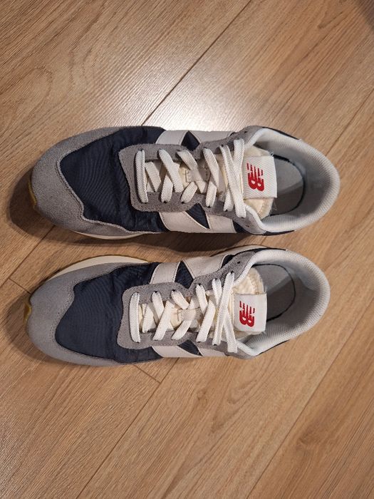 New Balance маратонки 42