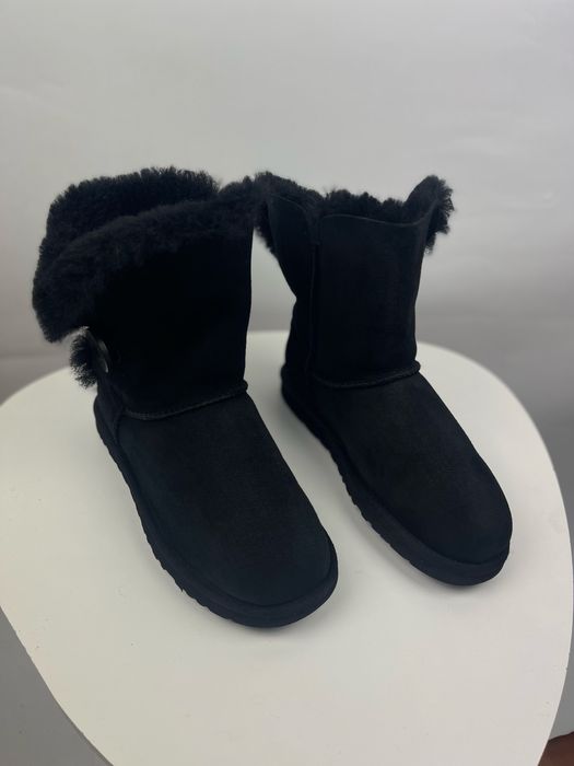 Cizme Ugg Bailey Button