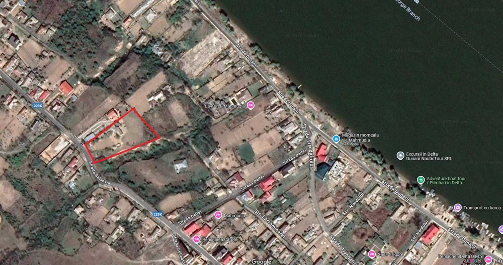 Casa Mahmudia teren 2700mp