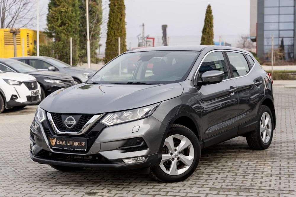 Nissan Qashqai GARANTIE 12 LUNI, 1.6 diesel, Asistenta franare - banda, Senzori, Navi