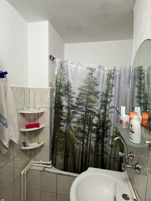 Vând apartament 2 camere