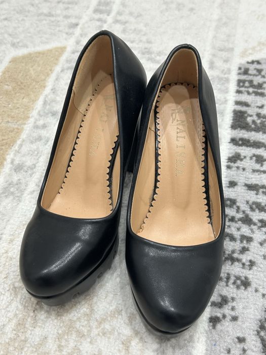 Продам чёрные туфли, 36 размер