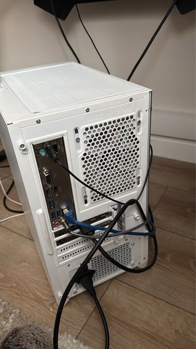 Vand PC GAMING RTX 4070  unitate plus monitor gaming