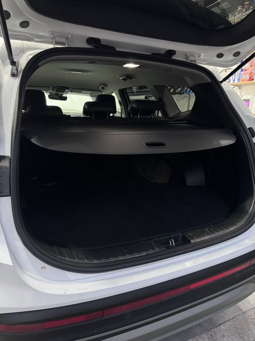 Hyundai Santafe sotiladi