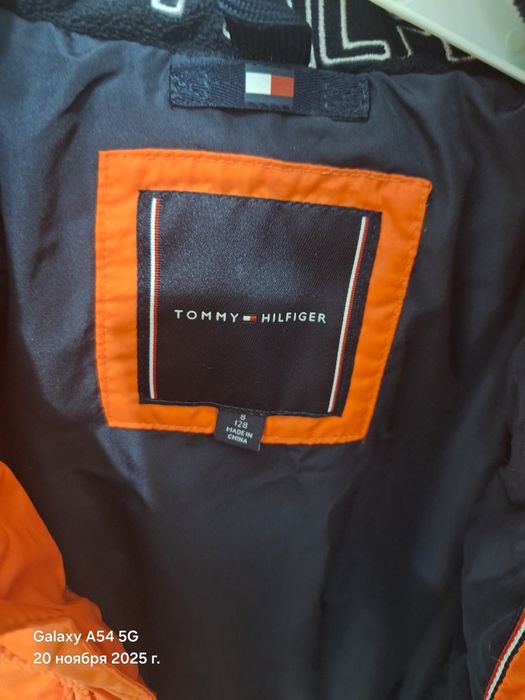 Пуховик tommy hilfiger детский 128